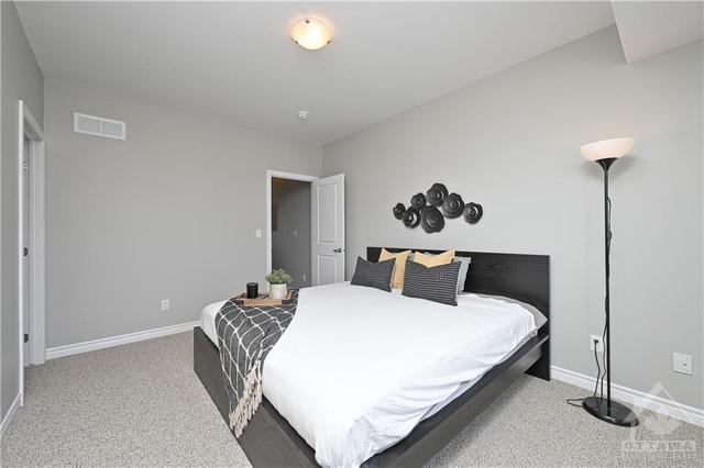 210 Terravita Private, House attached with 2 bedrooms, 2 bathrooms and 1 parking in Ottawa ON | Image 18