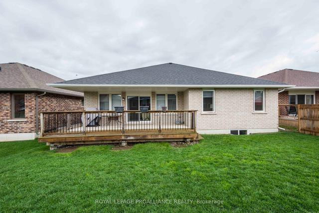 8 Crews Cres, House detached with 3 bedrooms, 2 bathrooms and 4 parking in Quinte West ON | Image 32