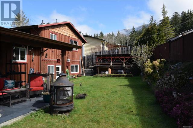 621 Dogwood Dr, House detached with 3 bedrooms, 2 bathrooms and 4 parking in Gold River BC | Image 24