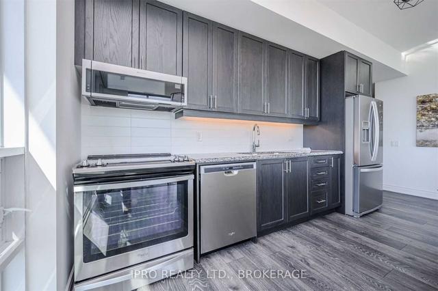 1208 - 1050 Main St, Condo with 2 bedrooms, 2 bathrooms and 2 parking in Milton ON | Image 3