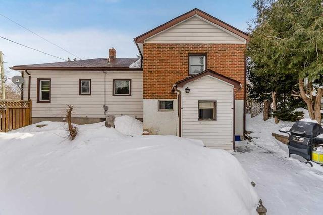 15842 Airport Rd, House detached with 3 bedrooms, 2 bathrooms and 5 parking in Caledon ON | Image 16