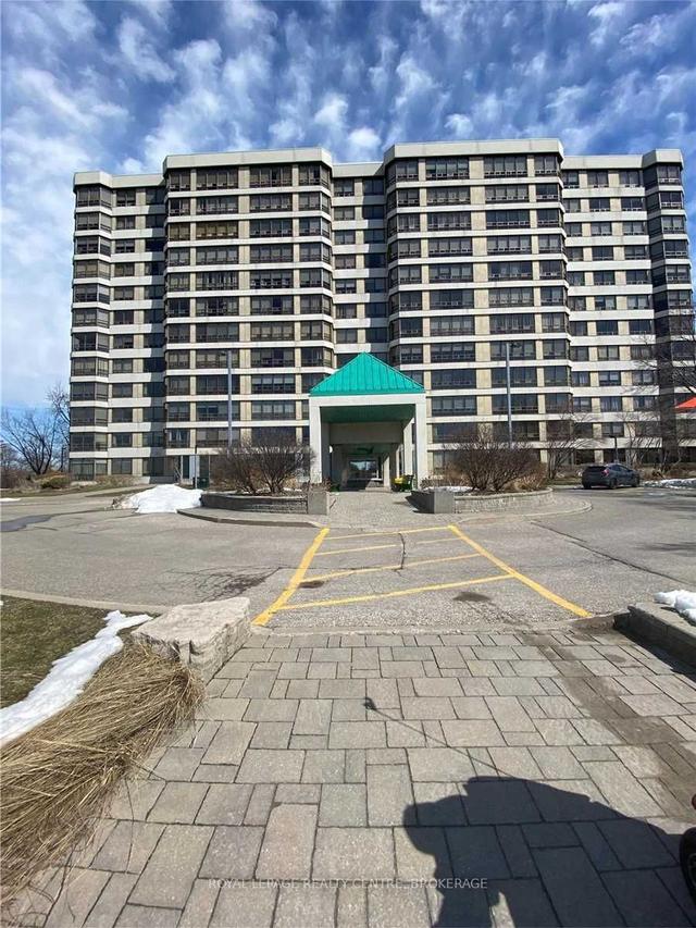 1211 - 330 Mill St S, Condo with 2 bedrooms, 2 bathrooms and 2 parking in Brampton ON | Image 1