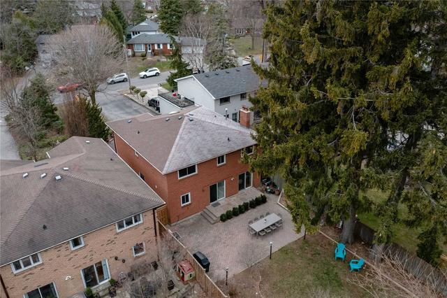 327a Beechgrove Dr, House detached with 4 bedrooms, 4 bathrooms and 12 parking in Toronto ON | Image 25