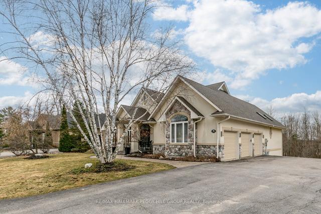 16 Bridle Tr, House detached with 3 bedrooms, 3 bathrooms and 6 parking in Springwater ON | Image 1