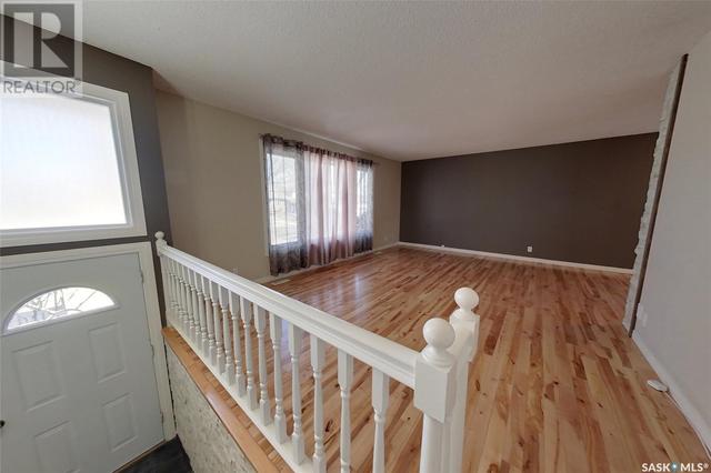 159 Michener Drive, House detached with 5 bedrooms, 3 bathrooms and null parking in Regina SK | Image 8