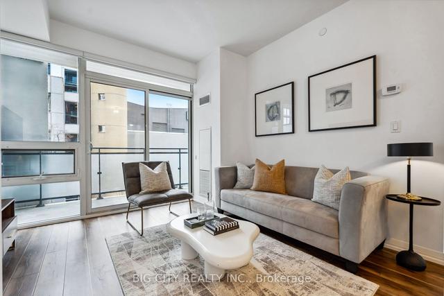 527 - 460 Adelaide St E, Condo with 2 bedrooms, 2 bathrooms and 0 parking in Toronto ON | Image 13