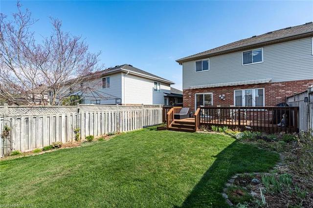 1325 Reardon Boulevard, House semidetached with 3 bedrooms, 2 bathrooms and 3 parking in London ON | Image 25