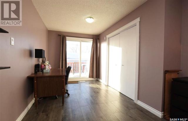 1121 Hochelaga Street W, House semidetached with 3 bedrooms, 2 bathrooms and null parking in Moose Jaw SK | Image 22