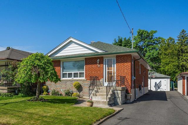 crt - 18 Ivanhoe Crt, House detached with 3 bedrooms, 2 bathrooms and 0 parking in Toronto ON | Image 12