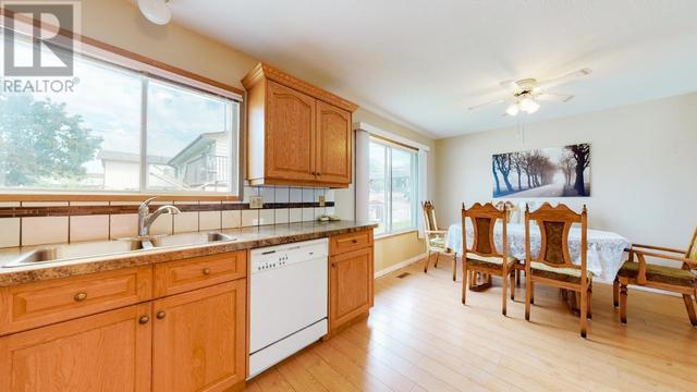 5 Santa Rosa Place, House detached with 3 bedrooms, 2 bathrooms and 1 parking in Osoyoos BC | Image 15