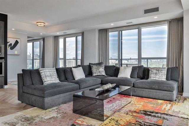 1702 - 609 Avenue Rd, Condo with 2 bedrooms, 3 bathrooms and 2 parking in Toronto ON | Image 11