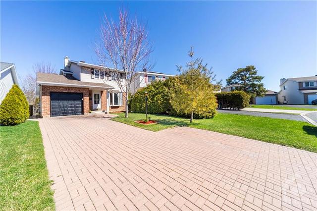 20 Canbury Crescent, House detached with 3 bedrooms, 3 bathrooms and 4 parking in Ottawa ON | Image 4
