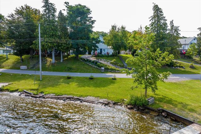 32 & 33 Hazel St, House detached with 3 bedrooms, 2 bathrooms and 4 parking in Kawartha Lakes ON | Image 37