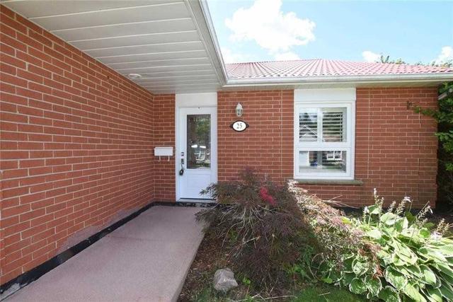 25 Bishop Sherlock Lane, Home with 2 bedrooms, 2 bathrooms and 2 parking in Hamilton ON | Image 20