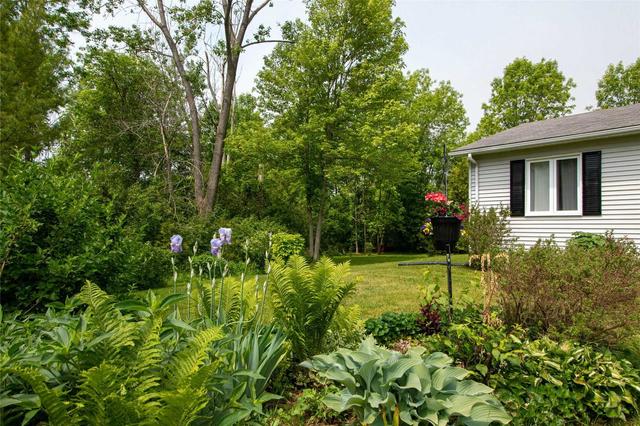 2494 Salem Rd, House detached with 3 bedrooms, 2 bathrooms and 7 parking in Prince Edward County ON | Image 9
