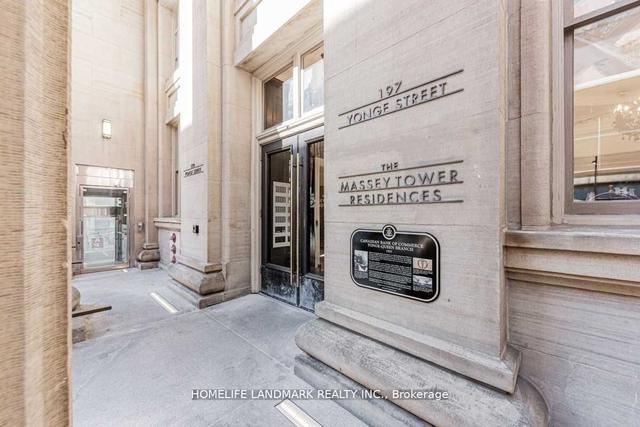 1704 - 197 Yonge St, Condo with 1 bedrooms, 1 bathrooms and 0 parking in Toronto ON | Image 4
