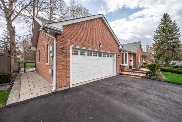 235 Carlson Dr, House detached with 3 bedrooms, 3 bathrooms and 6 parking in Newmarket ON | Image 25