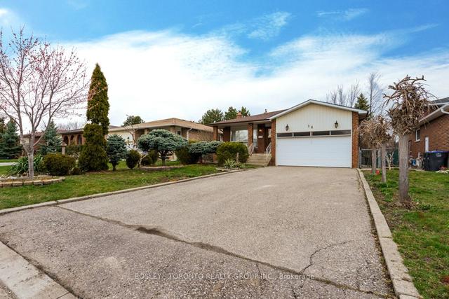28 Leander St, House detached with 4 bedrooms, 3 bathrooms and 6 parking in Brampton ON | Image 30