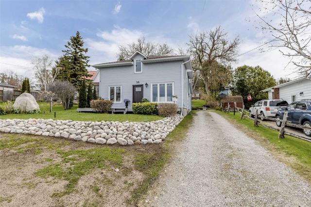 56 Water St, House detached with 3 bedrooms, 2 bathrooms and 8 parking in Penetanguishene ON | Image 1