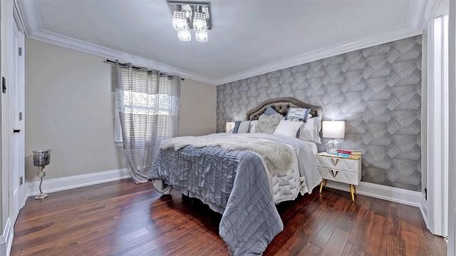 134 Queen St N, House detached with 3 bedrooms, 3 bathrooms and 7 parking in Caledon ON | Image 13