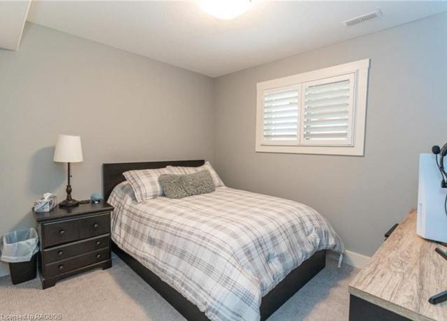 422 4th Street W, House detached with 4 bedrooms, 2 bathrooms and 8 parking in Owen Sound ON | Image 30