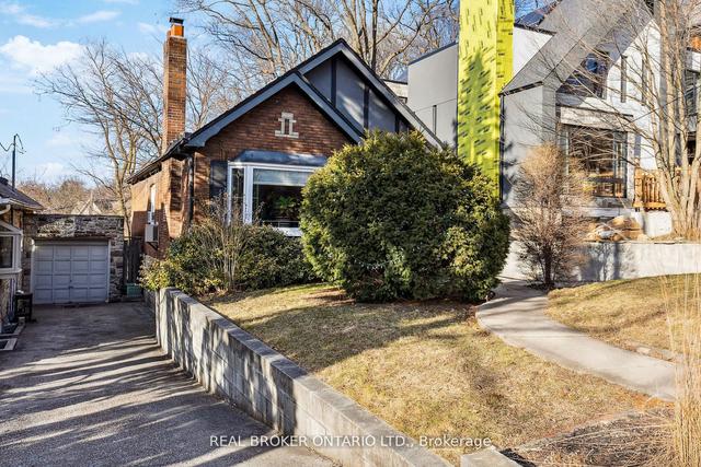 120 Morningside Ave, House detached with 2 bedrooms, 2 bathrooms and 3 parking in Toronto ON | Image 1