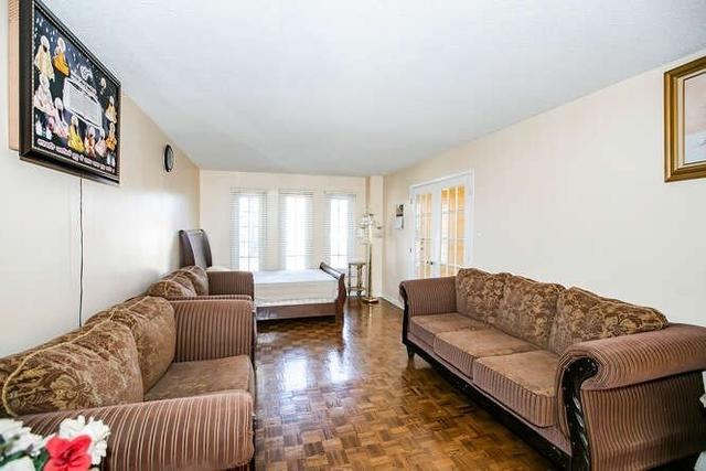 74 O'hara Pl, House detached with 4 bedrooms, 4 bathrooms and 8 parking in Brampton ON | Image 37