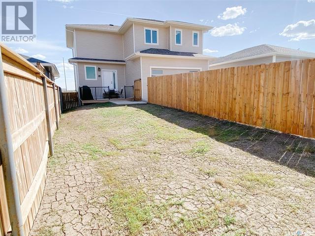 613 Douglas Drive, House detached with 5 bedrooms, 4 bathrooms and null parking in Swift Current SK | Image 6