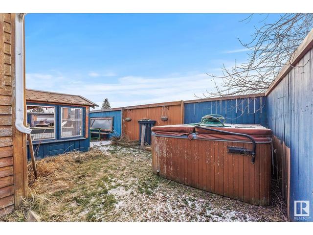 5105 64 Av, House detached with 3 bedrooms, 2 bathrooms and null parking in Ponoka AB | Image 22