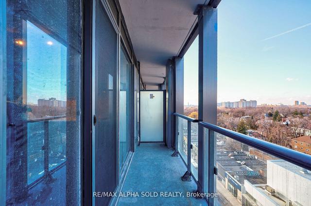 1108 - 2020 Bathurst St, Condo with 1 bedrooms, 1 bathrooms and 0 parking in Toronto ON | Image 17