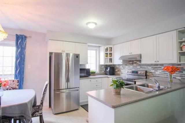 120 Trudelle St, Townhouse with 3 bedrooms, 2 bathrooms and 1 parking in Toronto ON | Image 28