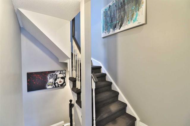 th304 - 60 Joe Shuster Way, Townhouse with 3 bedrooms, 3 bathrooms and 1 parking in Toronto ON | Image 6