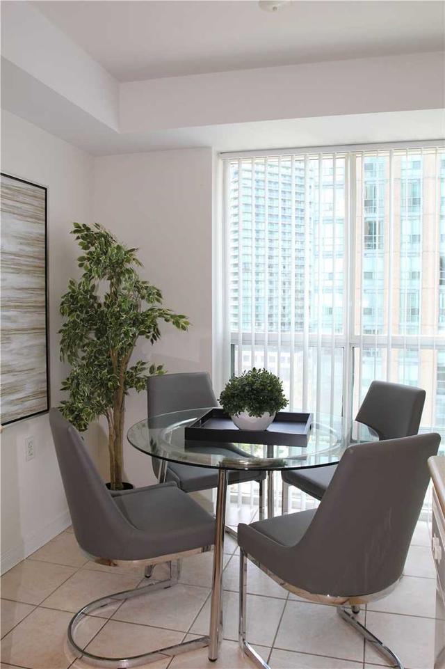 906 - 28 Olive Ave, Condo with 2 bedrooms, 1 bathrooms and 1 parking in Toronto ON | Image 30