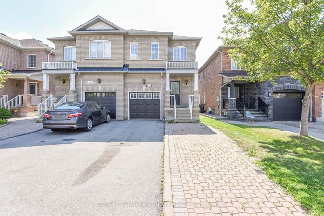 6732 Opera Glass Cres, House semidetached with 3 bedrooms, 3 bathrooms and 3 parking in Mississauga ON | Image 1
