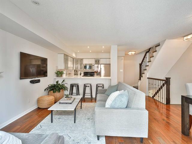 th 214 - 50 Joe Shuster Way, Townhouse with 3 bedrooms, 3 bathrooms and 1 parking in Toronto ON | Image 23
