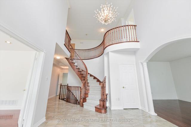28 Argus Crt, House detached with 5 bedrooms, 5 bathrooms and 4 parking in Toronto ON | Image 32