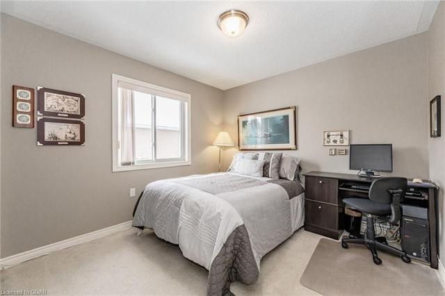 29 Cherry Blossom Circle, House detached with 2 bedrooms, 2 bathrooms and 2 parking in Guelph ON | Image 7