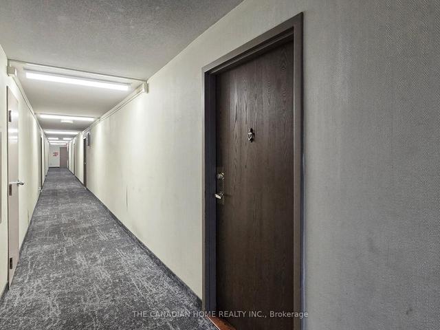 209 - 25 Agnes St, Condo with 2 bedrooms, 2 bathrooms and 1 parking in Mississauga ON | Image 26