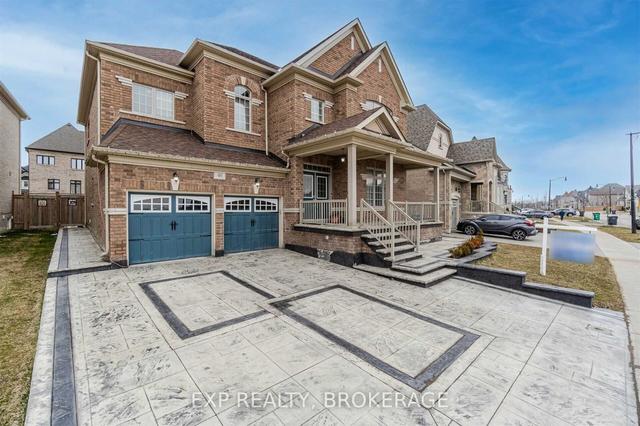 40 Squire Ellis Dr, House detached with 4 bedrooms, 7 bathrooms and 5 parking in Brampton ON | Image 12