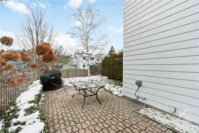 2437 Braeburn Place, Townhouse with 3 bedrooms, 2 bathrooms and 3 parking in Ottawa ON | Image 24
