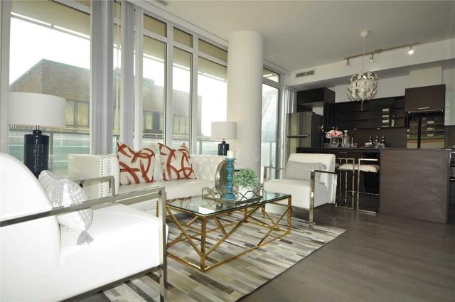 908 - 75 St Nicholas St, Condo with 1 bedrooms, 1 bathrooms and 1 parking in Toronto ON | Image 13