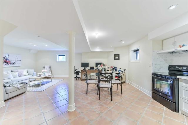 54 Walnut Grove Cres, House detached with 4 bedrooms, 5 bathrooms and 4 parking in Richmond Hill ON | Image 26