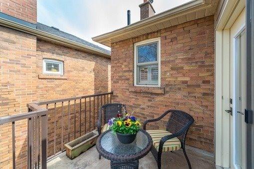 142 Forman Ave, House semidetached with 3 bedrooms, 3 bathrooms and 1 parking in Toronto ON | Image 9