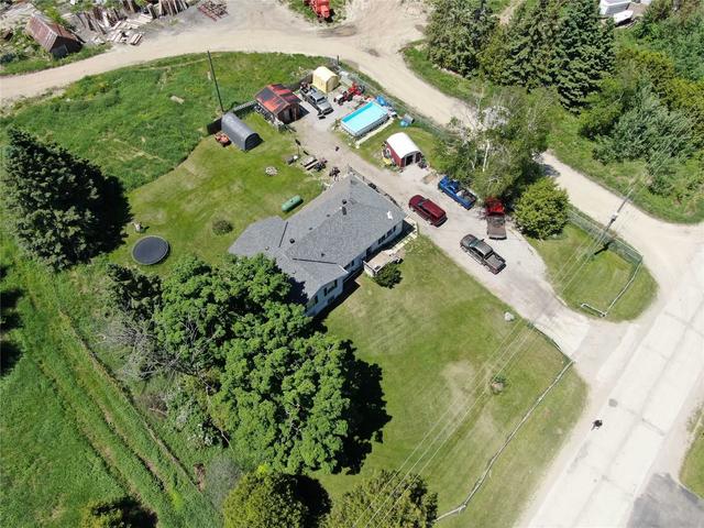 344 Line 11 North Line, Home with 3 bedrooms, 1 bathrooms and 6 parking in Oro Medonte ON | Image 6