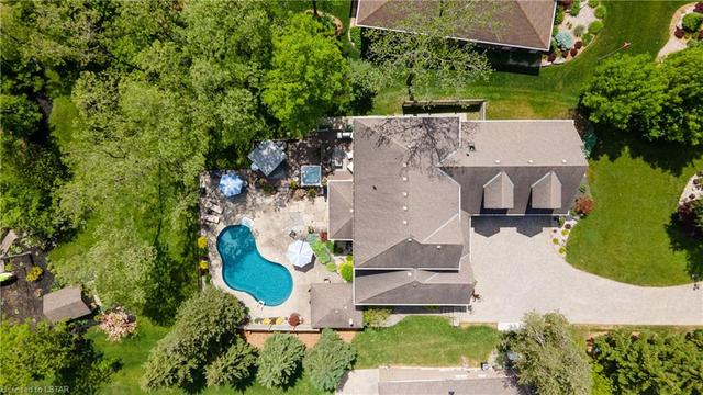 10156 Merrywood Drive, House detached with 4 bedrooms, 3 bathrooms and 11 parking in Lambton Shores ON | Image 45