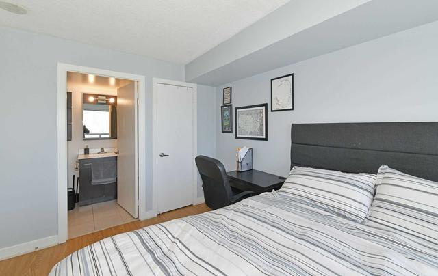 2007 - 80 Western Battery Rd, Condo with 2 bedrooms, 2 bathrooms and 2 parking in Toronto ON | Image 5