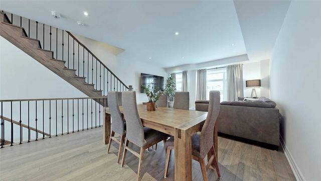 8204 Pine Valley Dr, House attached with 3 bedrooms, 3 bathrooms and 2 parking in Vaughan ON | Image 6