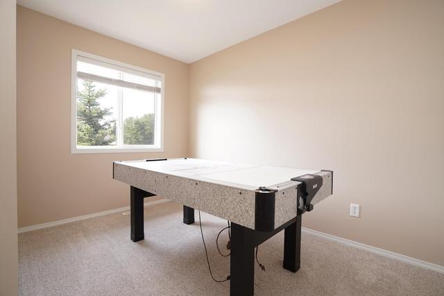 1 - 4406 46 Avenue, Home with 3 bedrooms, 1 bathrooms and 2 parking in Red Deer County AB | Image 11