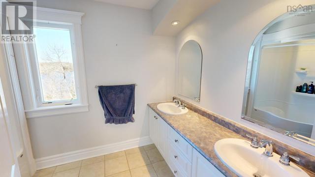 379 Lakeshore Drive, House detached with 5 bedrooms, 3 bathrooms and null parking in Halifax NS | Image 31