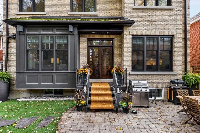244 Yonge Blvd, House detached with 4 bedrooms, 5 bathrooms and 7 parking in Toronto ON | Image 33